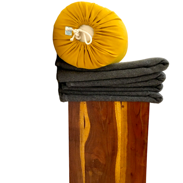 BOLSTER ECLECTIK YOGA IYENGAR